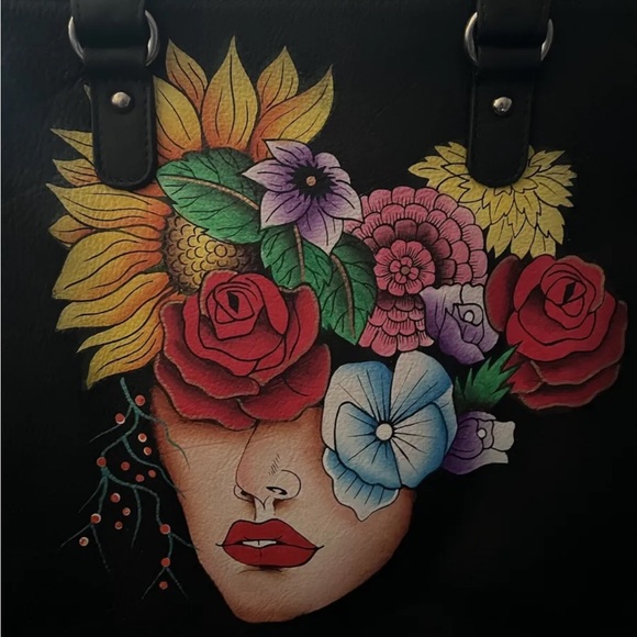 Sukriti Black 100% Genuine Leather Hand Painted Floral Face Shoulder Bag - Picture 5 of 5